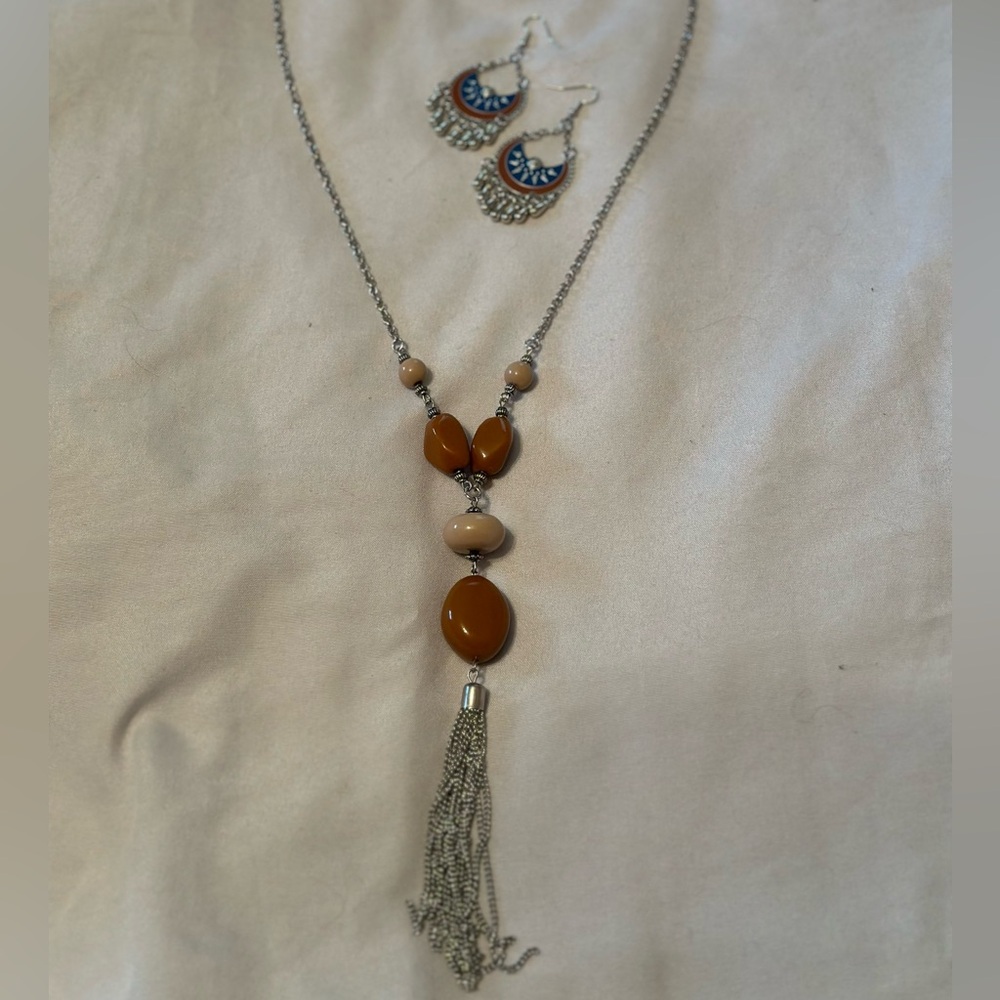 2 piece silver jewelry